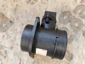 Bosch Volkswagen SEAT, Audi Skoda Mass Air flow meter / sensor 0280218063